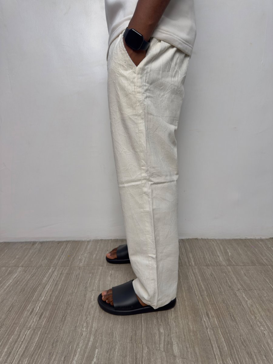 Intellectual_OT's tweet image. Corduroy pant

🏷️ 15k each for all sizes 

Kindly Rt 🫶🏼