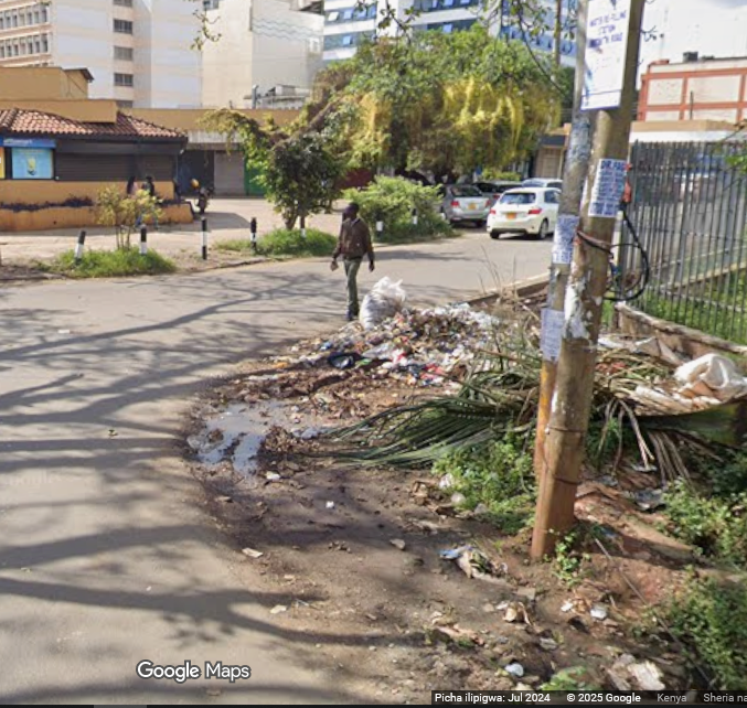 ahaqade's tweet image. F3 Mpaka road corner looks like a permanent dumpsite even on maps.
@HonMosiria Weka Kanjo hapa & collect fines