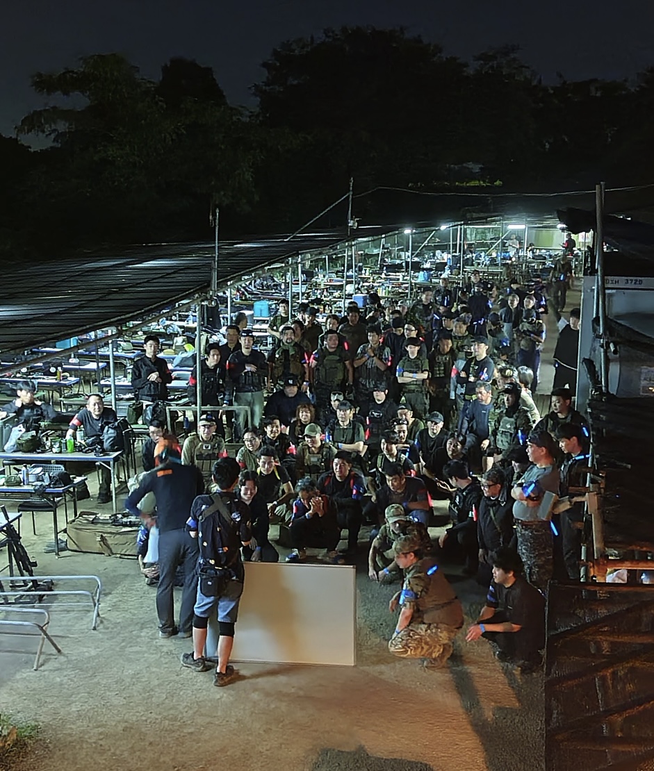 【📢NEWS!!📢】

今週土曜日25日は
”今期ラスト” の夜戦会！

✨#KAWAGOE夜戦会✨です！！

2025年の夜戦会もとうとう最後
天気も(今のところは)イイ感じ

ぜひお越しください！！

STAAFFF　吉田

#HEADS川越 
#サバイバルゲーム