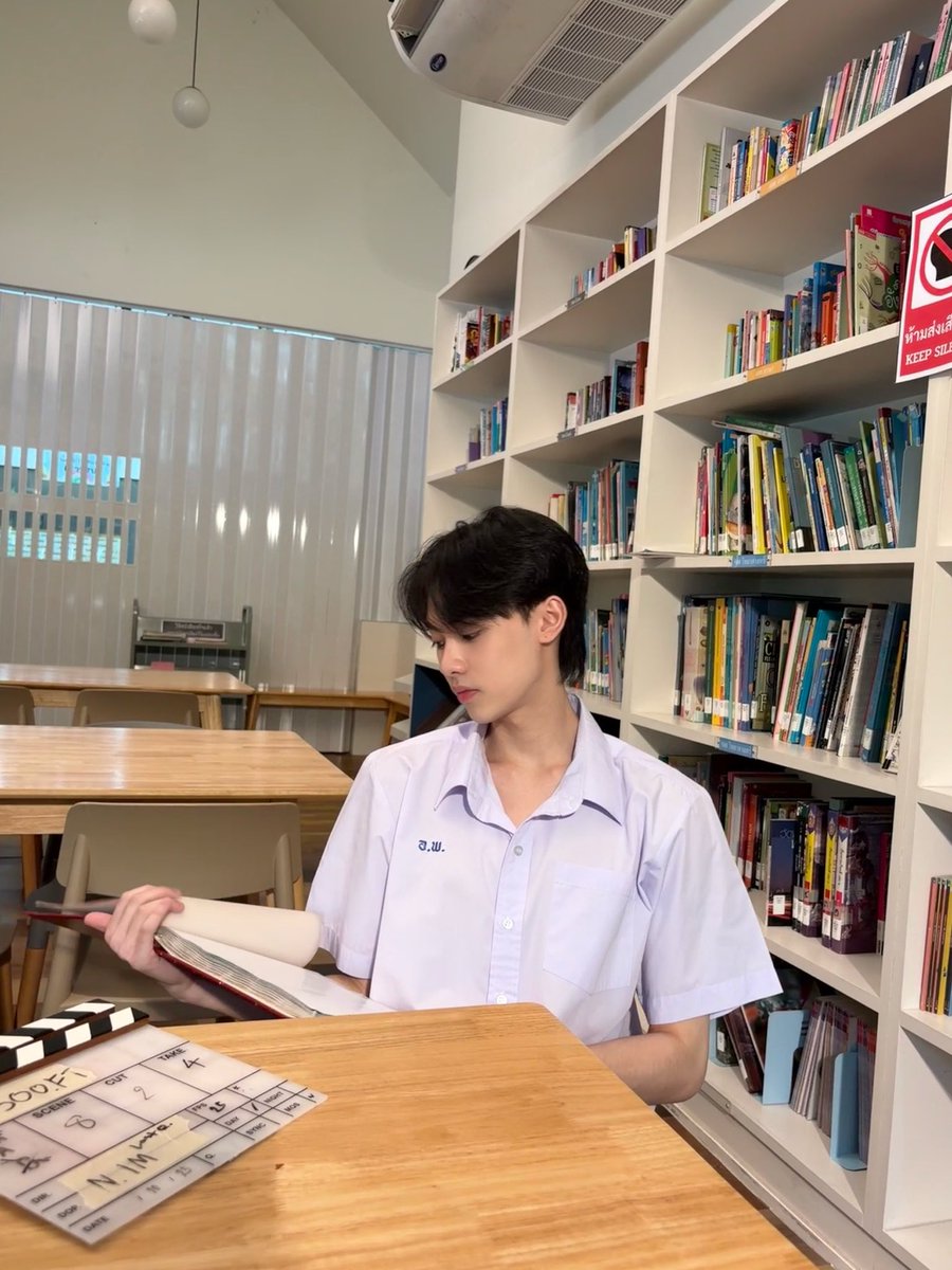 School work🎬📕
#Fifa_th