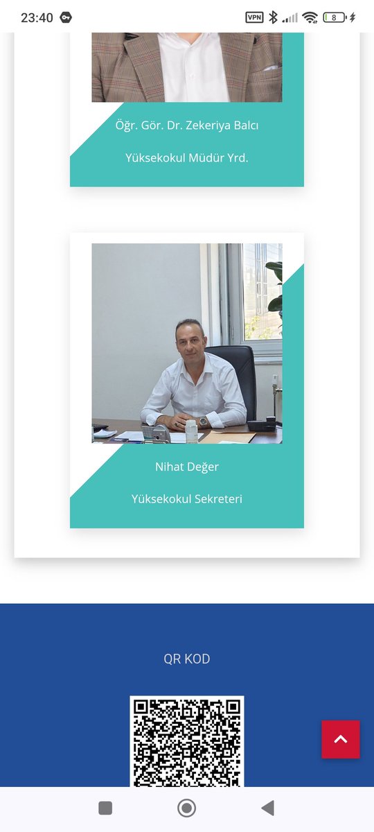 AkayZewe's tweet photo. KAMUOYUNA DUYURU

Van Yüzüncü Yıl Üniversitesinde daha önce Rektör Hamdullah Şevli’nin şoförü olarak görev yapan Nihat Değer’in yüksekokul sekreteri olarak atanması kamuoyunda merak uyandırmıştır.

Bu atamanın, üniversite içi atama ve görevlendirme yönetmeliklerine uygun şekilde yapılıp yapılmadığı konusunda şeffaf bir açıklama bekliyoruz.
Kamu kurumlarında liyakat, tecrübe ve adalet ilkeleri esas olmalıdır.
Bu nedenle söz konusu atamada kurallara ve yönetmeliklere riayet edilip edilmediğinin kamuoyuyla paylaşılması önem arz etmektedir.

Üniversitelerde yapılan her atamanın, kurumsal itibarı ve kamu güvenini koruyacak şekilde yürütülmesi gerektiğini hatırlatıyor, ilgili mercilerden üniversite kadrolarının araştırılmasını talep ediyoruz. @tcbestepe