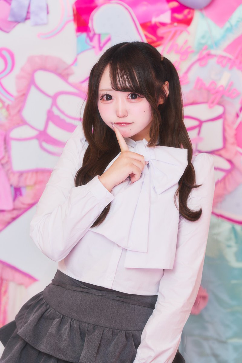i_get_chu's tweet image. /
「#あいげっちゅー」
メンバー2人目公開!
\
NAME: 恋羽しお
BIRTH: 10/18
COLOR: ベビーピンク
LIKE: みんなと会う時間/ワンピース鑑賞
「しおの事好きになぁ〜れ!メロメロメロウ💕」
X : @shio_igc
insta : shio_igc
tiktok : shiochan49
11月23日秋葉原デビュー
tiget.net/events/435970