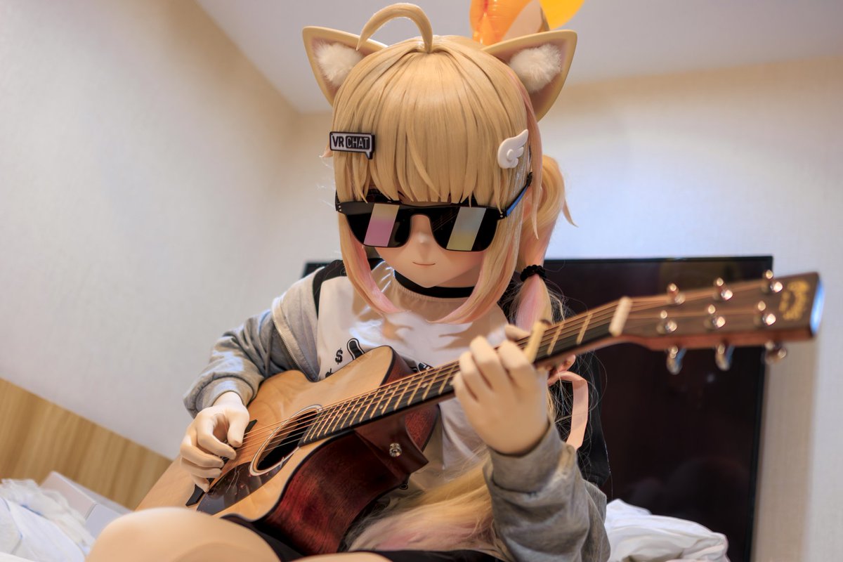 孩子们其实今天是奶龙的生日。
📷： <a href="/FengZhi_LQ/">风止灬群花落</a> 
#kigurumi #着ぐるみ