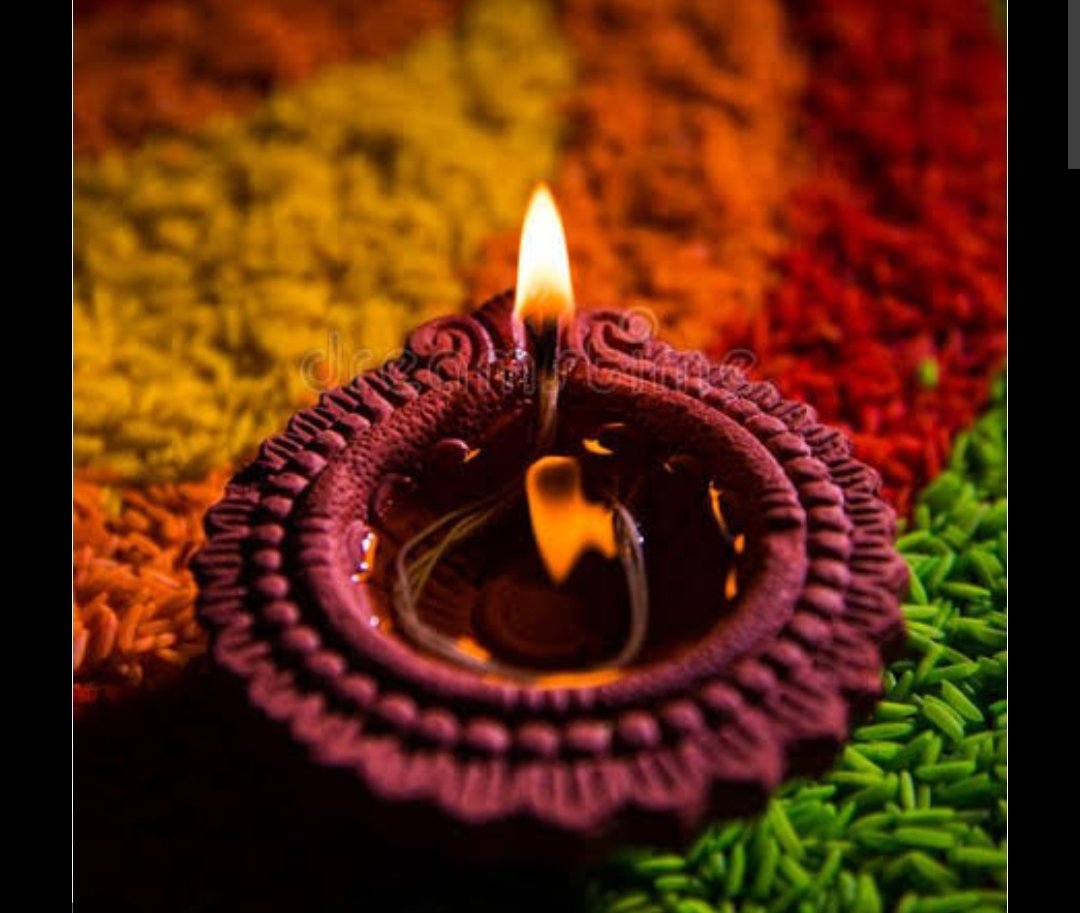 सभी देशवासियों को दीपावली की हार्दिक शुभकामनाएं।
यह पावन पर्व हम सभी के जीवन में सुख-समृद्धि एवं खुशहाली लेकर आए, हम ऐसी कामना करते हैं।
#HappyDiwali 
#FestivalOfLight