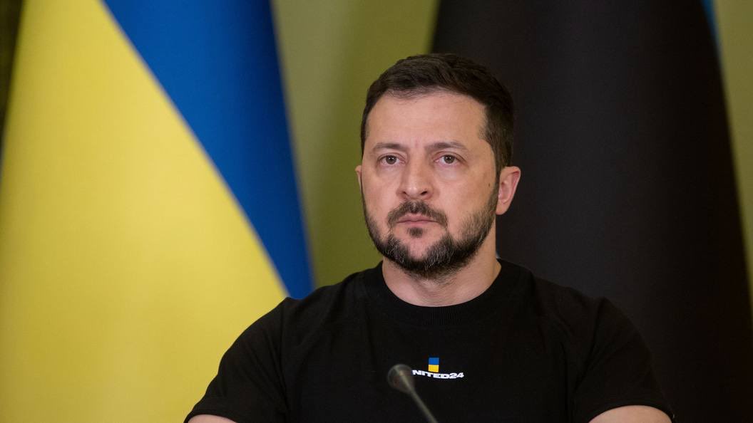 angelshalagina's tweet photo. ❗️Zelenskyy: “If I include two russian regions in Ukraine’s Constitution — will they leave them?”

Ten years of occupation, then a fake “referendum,” then “it’s in the Constitution”.
Nice model, right?
So next time putin sneezes - we just redraw the map again?

No. This model doesn’t work.
And Ukraine isn’t swallowing it.