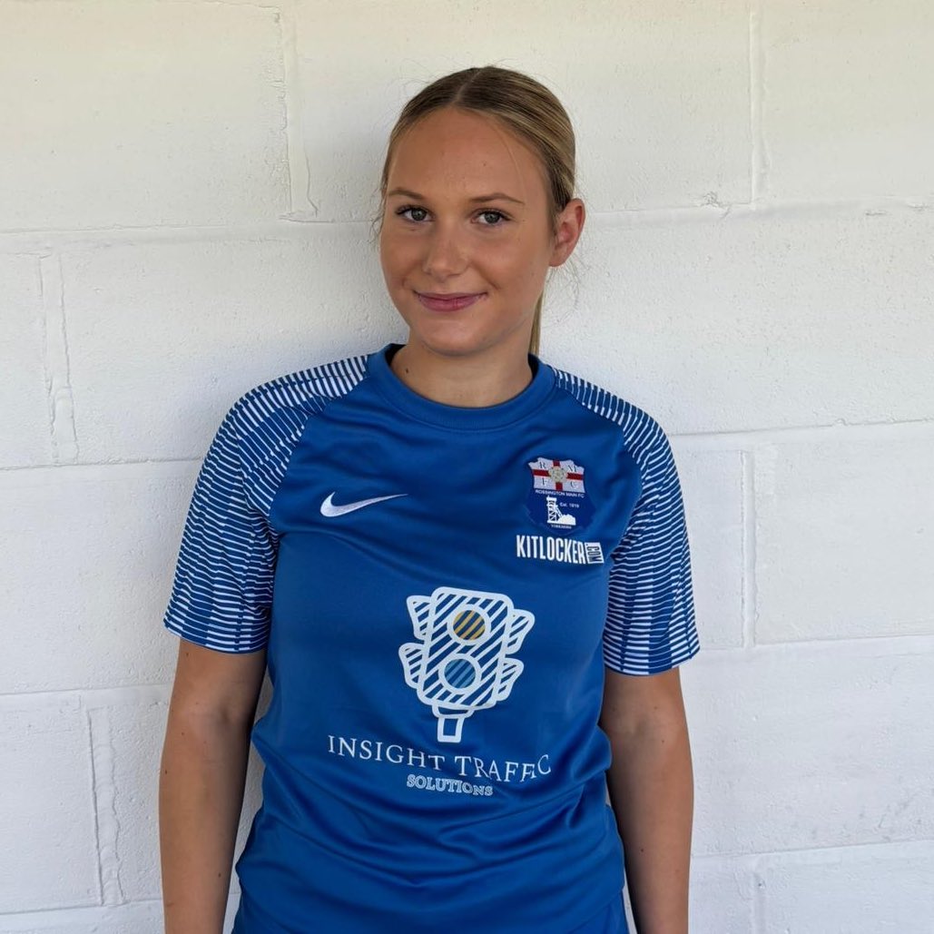 🎉 𝗛𝗔𝗣𝗣𝗬 𝗕𝗜𝗥𝗧𝗛𝗗𝗔𝗬, 𝗚𝗘𝗢𝗥𝗚𝗜𝗔!

Join us in wishing a very Happy Birthday to Georgia Palframan! 🥳

Have a fantastic day, Georgia from everyone at Rossington Main Ladies! 🙌

#RMLFC #UpTheRosso #HappyBirthday
