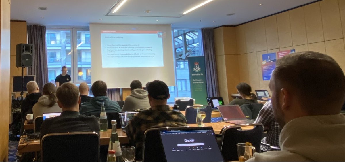 JS_Days's tweet image. Kaffee steht, Brille glänzt: Laptop läuft- los geht es jetzt mit den ersten Workshops! 😃☕
Heute Vormittag erwarten dich:
JavaScript- Upgrade für 25/26 -Peter Kröner
RX-Operatoren Basics - @webdave_de
Smarter Coden mit KI - @sogldaniel
