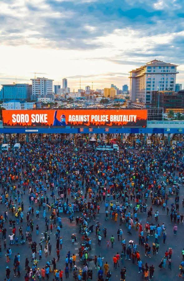 Ism2flow's tweet image. 👉On this day 20th October 2020
                👉We no fit Forget 
    👉To those that lost their lives f!ghting for the country may Jah grant you eternal life ❤️ 
       #ENDSARS_PROTEST