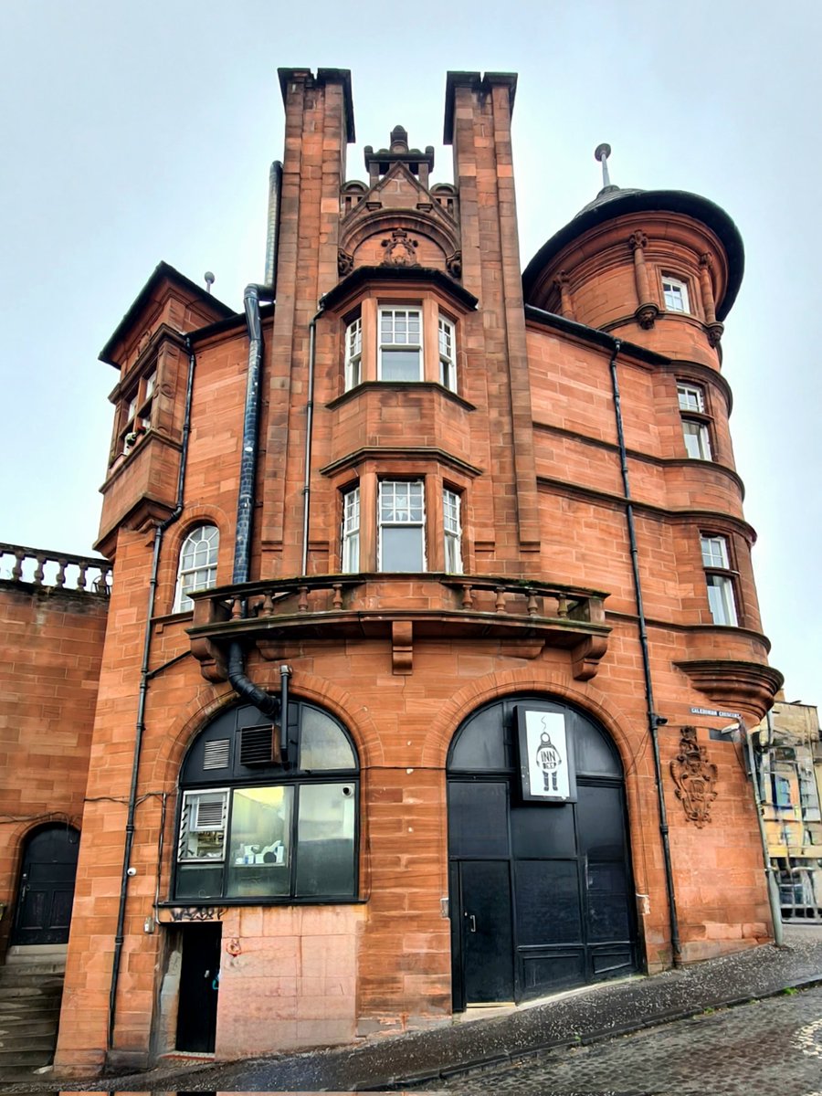 is_glasgow's tweet image. James Miller's gorgeous Glasgow Style Caledonian Mansions on Great Western Road in the West End of Glasgow. Built for Caledonian Railways in 1897, it stands directly above the former Kelvin Bridge Railway Station.
#glasgow #architecture #jamesmiller #architecturephotography
