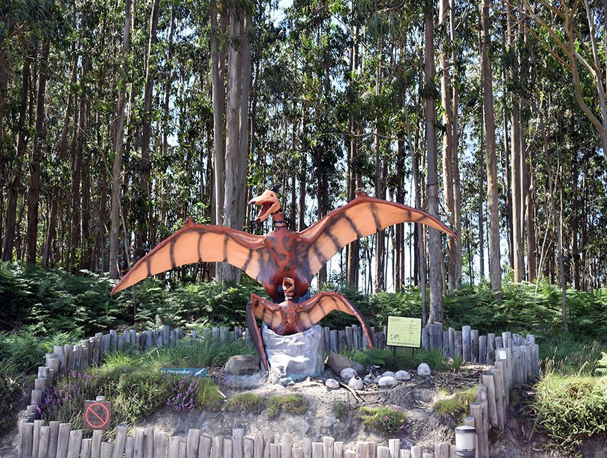 👨‍🏫👩‍🏫¡Atención profes! Os invitamos a una jornada de puertas abiertas como toma de contacto para preparar la visita con los escolares al MUJA.

🗓️Jueves 23 de octubre, 15:30h 

✍️Necesario inscripción previa en reservas@turismoycultura.asturias.es.

ℹ️ tinyurl.com/28kfbfbn