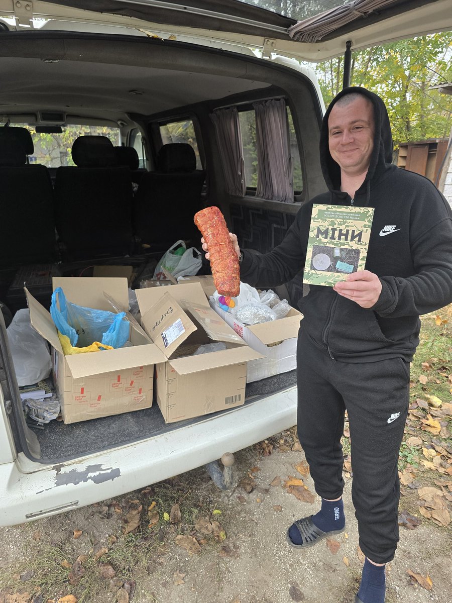 AESTHETVIT's tweet photo. Можна багато розповідати про вкусняшки від @i_turenko , і нічого не розповісти. А можна подивитися в очі зголоднілого недогодованого зайчика, і зрозуміти все))
Іннуся, дякую тобі) https://t.co/imztI78My3