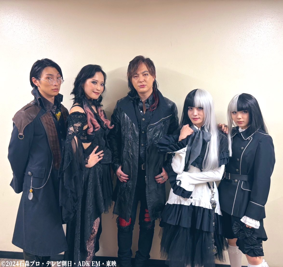 敵であるにも関わらずここまで愛して頂けて本当に幸せでした

ストマック・ファミリー

#なにぃ 
#歯ぁ食いしばれ
#えっ 
#赤ガヴ見ぃつけた 
#ガヴは僕にとってお母さんです ()