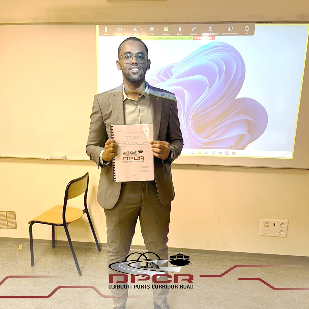 🎓 Djibouti Ports Corridor Road SA (DPCR SA) félicite M. Youssouf Omar Mohamed pour la soutenance de son mémoire de Master à l'Université de Perpignan, intitulé : « Application de l'Intelligence Artificielle pour l'Optimisation des Corridors Routiers à Djibouti ».

Réalisé dans