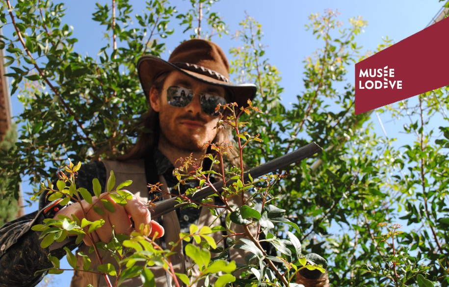 Animations géologiques pour les vacances d’automne 🍁

🤗Partez à la découverte du territoire du Géoparc à travers des 𝐚𝐧𝐢𝐦𝐚𝐭𝐢𝐨𝐧𝐬 𝐯𝐚𝐫𝐢𝐞́𝐞𝐬 𝐩𝐨𝐮𝐫 𝐩𝐞𝐭𝐢𝐭𝐬 𝐞𝐭 𝐠𝐫𝐚𝐧𝐝𝐬 :

🤠Rendez-vous au Musée de Lodève pour découvrir 𝐥𝐚 𝐧𝐨𝐮𝐯𝐞𝐥𝐥𝐞