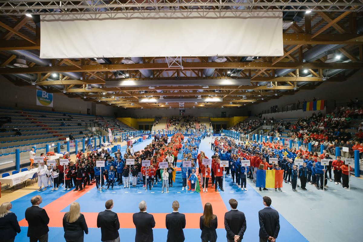 MCSactive's tweet image. Da iawn to Year 12 Pupil James who achieved his 1st ever medal, for his 1st time representing Wales in the 50th FEW International Championship hosted in Italy. James achieved bronze in Juniors Kumate Male 76kg @MorristonComp #proudpedept