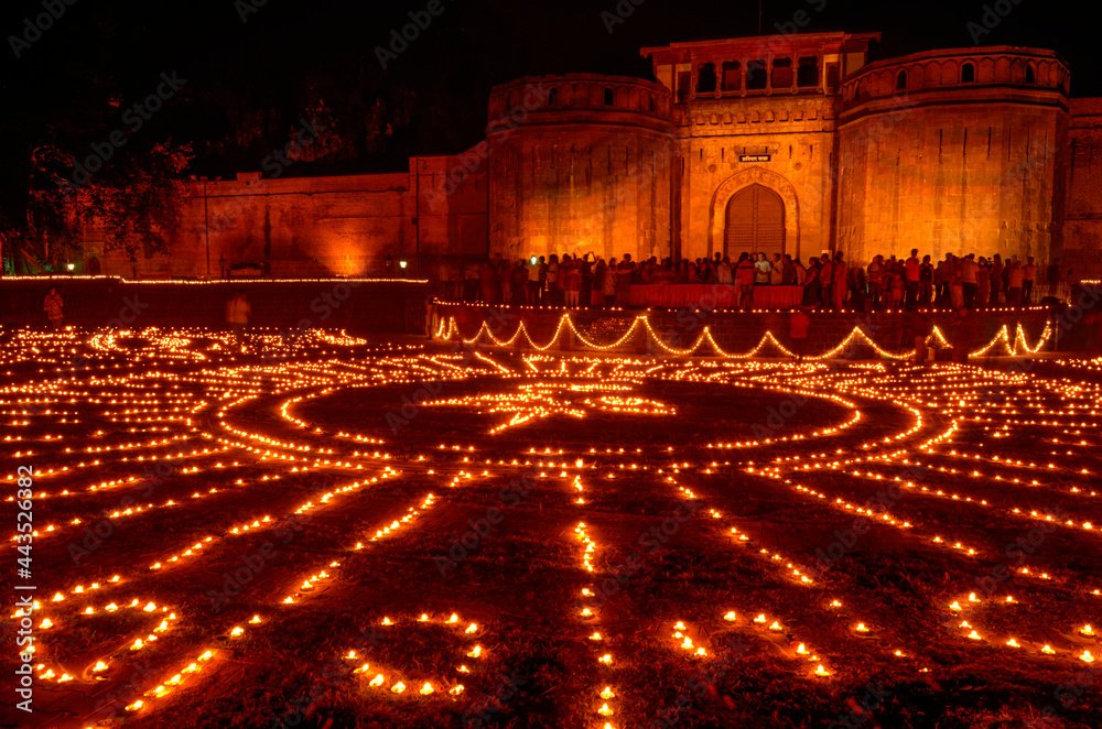 veerrathod07's tweet photo. 📍Ayodhya, Jaipur, Pune, Mumbai.

Wishing you a Diwali full of sweet moments, sparkling lights, and cherished memories. Have a blessed festival! ✨🪔 #HappyDiwali https://t.co/2brb3HXhvB