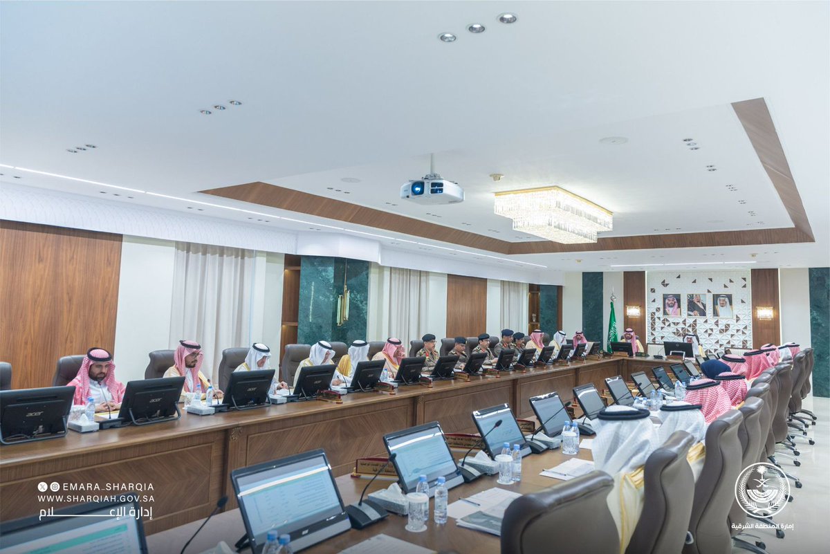 يتقدم سعادة الأمين العام للجنة السلامة المرورية بالمنطقة الشرقية الأستاذ عبدالله بن سعد الراجحي، بخالص الشكر والتقدير لصاحب السمو الملكي الأمير سعود بن نايف بن عبدالعزيز، أمير المنطقة الشرقية – حفظه الله – ولصاحب السمو الملكي الأمير سعود بن بندر بن عبدالعزيز، نائب أمير المنطقة