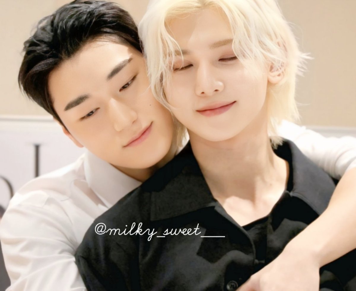 251019 ATEEZ Ashes to Light 団体サイン
⁡
末永くお幸せに🕊🍀
⁡
#ATEEZ #에이티즈 #ヨサン #サン #여상 #산 #YEOSANG #SAN