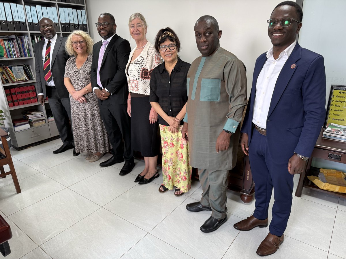 MakerereLaw's tweet image. #HappeningNow We are hosting a delegation from University of West England, UK to discuss possible areas of collaboration following MoU signed with @Makerere last week.