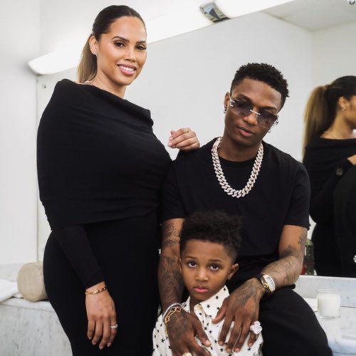 worthysvibe's tweet image. Happy birthday to our lovely falcon #fc #Wizkidfc