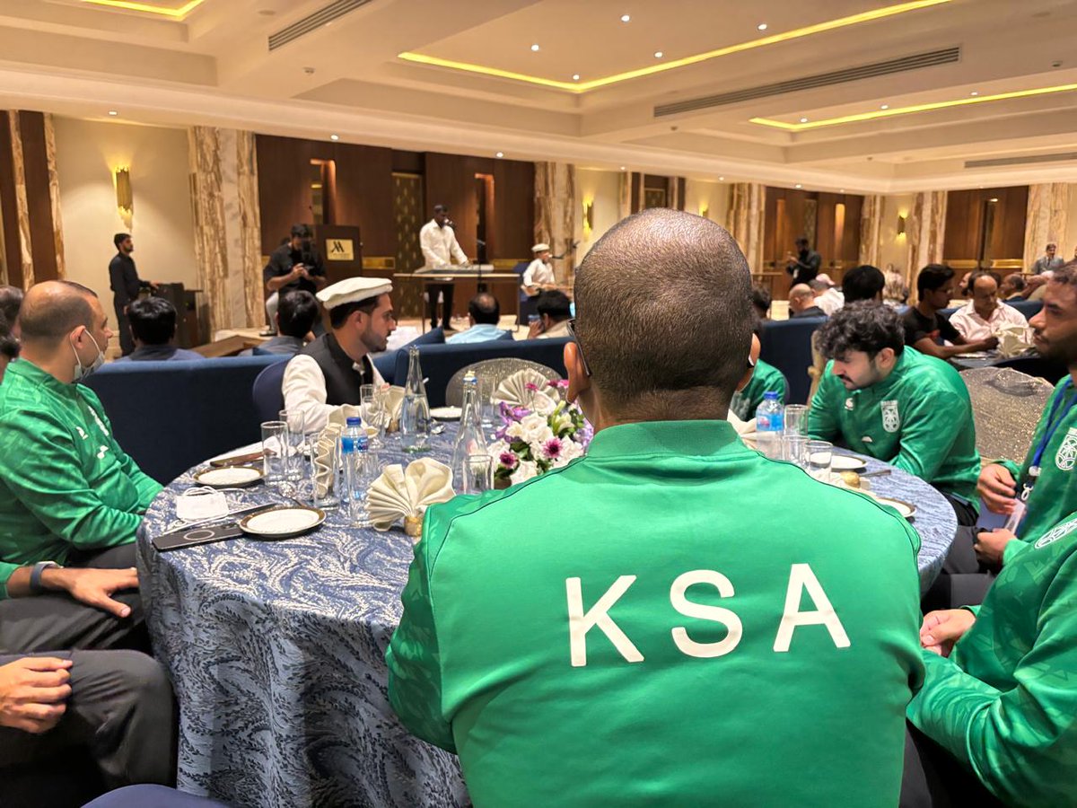 حضر المنتخب السعودي لكرة الهدف حفل العشاء الذي أقامه الاتحاد الباكستاني لرياضة المكفوفين تكريمًا للوفود المشاركة في بطولة آسيا والمحيط الهادي، وذلك مساء اليوم في فندق ماريوت بالعاصمة إسلام آباد. 🇸🇦🇵🇰