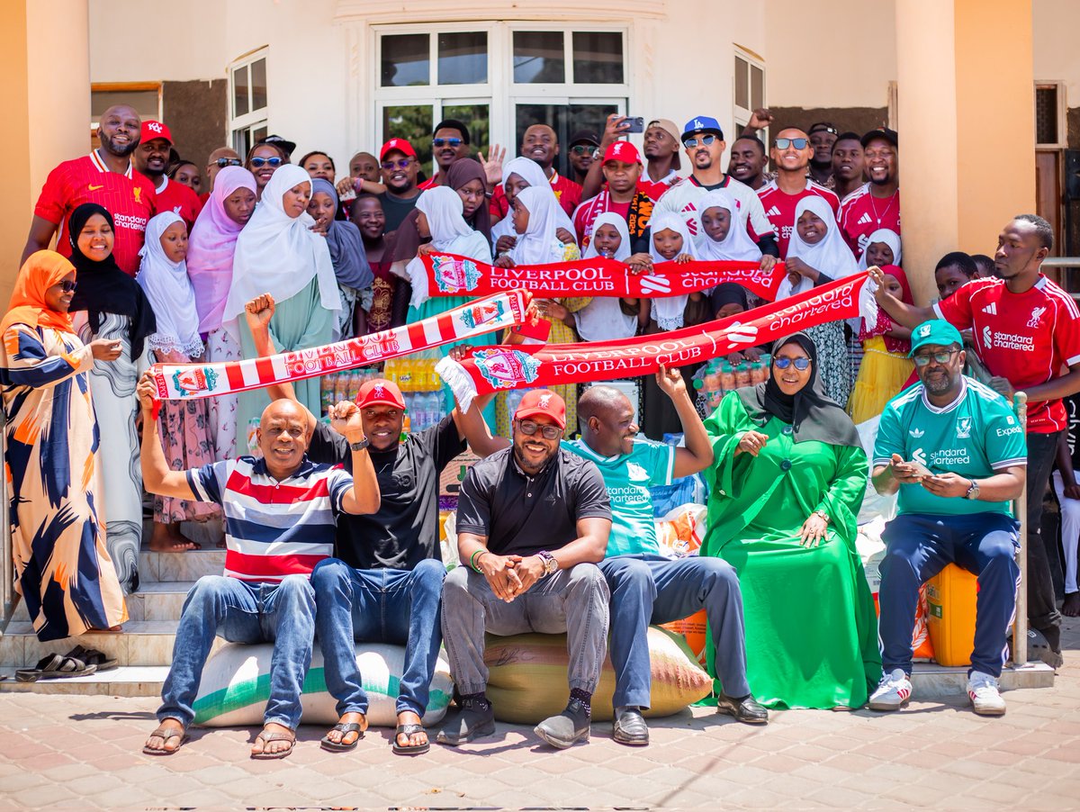 lfcbongo's tweet image. Tulipoteza mechi, tukashinda mioyo #YNWA