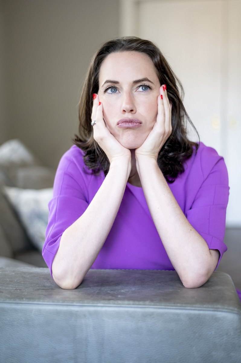 FriederikeFab's tweet image. When your physical environment is cluttered it makes you more stressed, anxious, &amp;amp; unmotivated. The same is true for your virtual space.  It doesn’t have to be this way.

Adopt a system to keep your virtual desktop organized too!
#CleanYourVirtualDesktopDay #Mindset #Organization