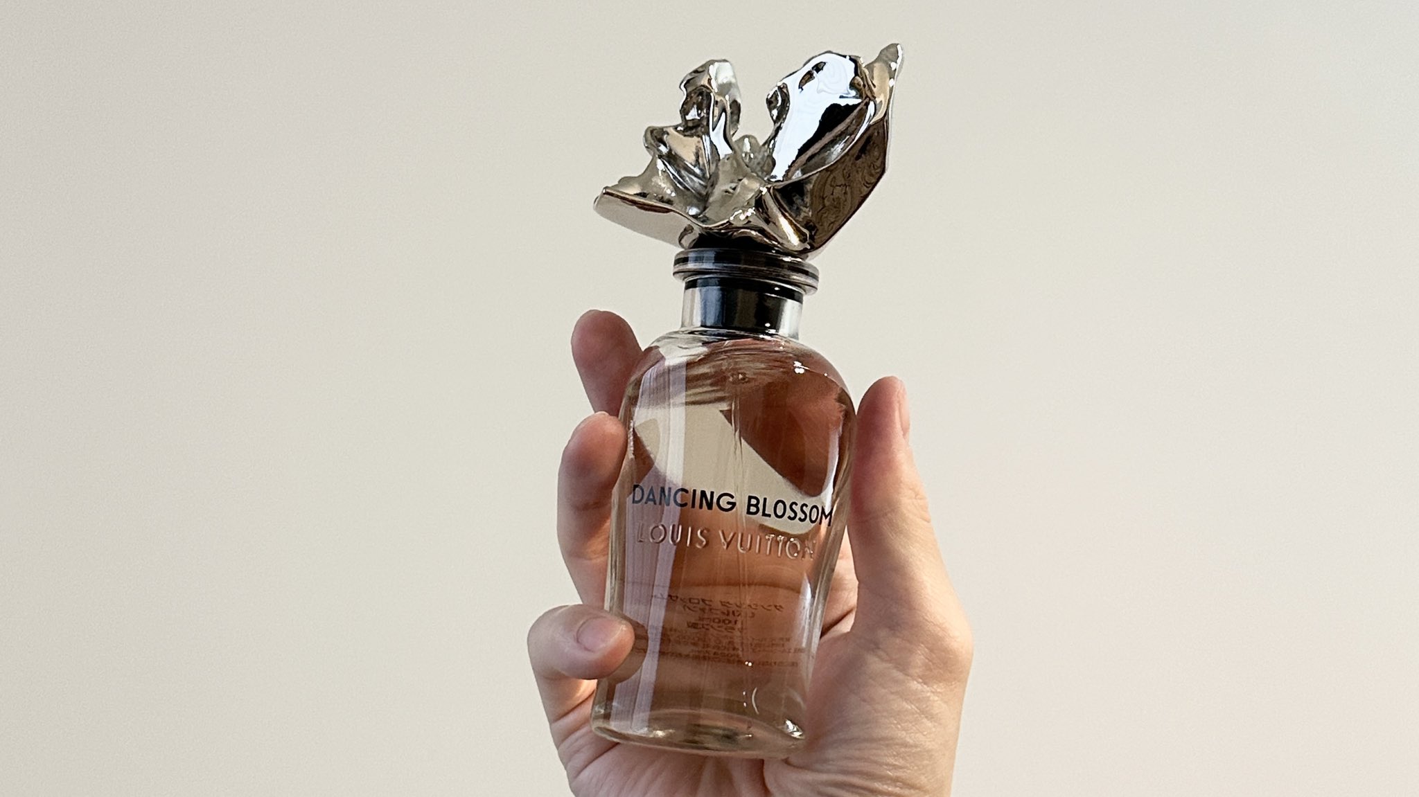 たなたろ@香水屋 on X: 