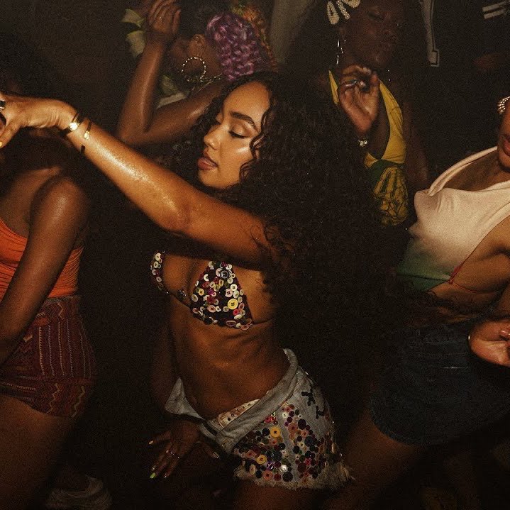 LAPManagement's tweet image. Leigh-Anne’s ‘Been A Minue’ enters the UK Shazam chart for the first time.
- The song debuts at #42.