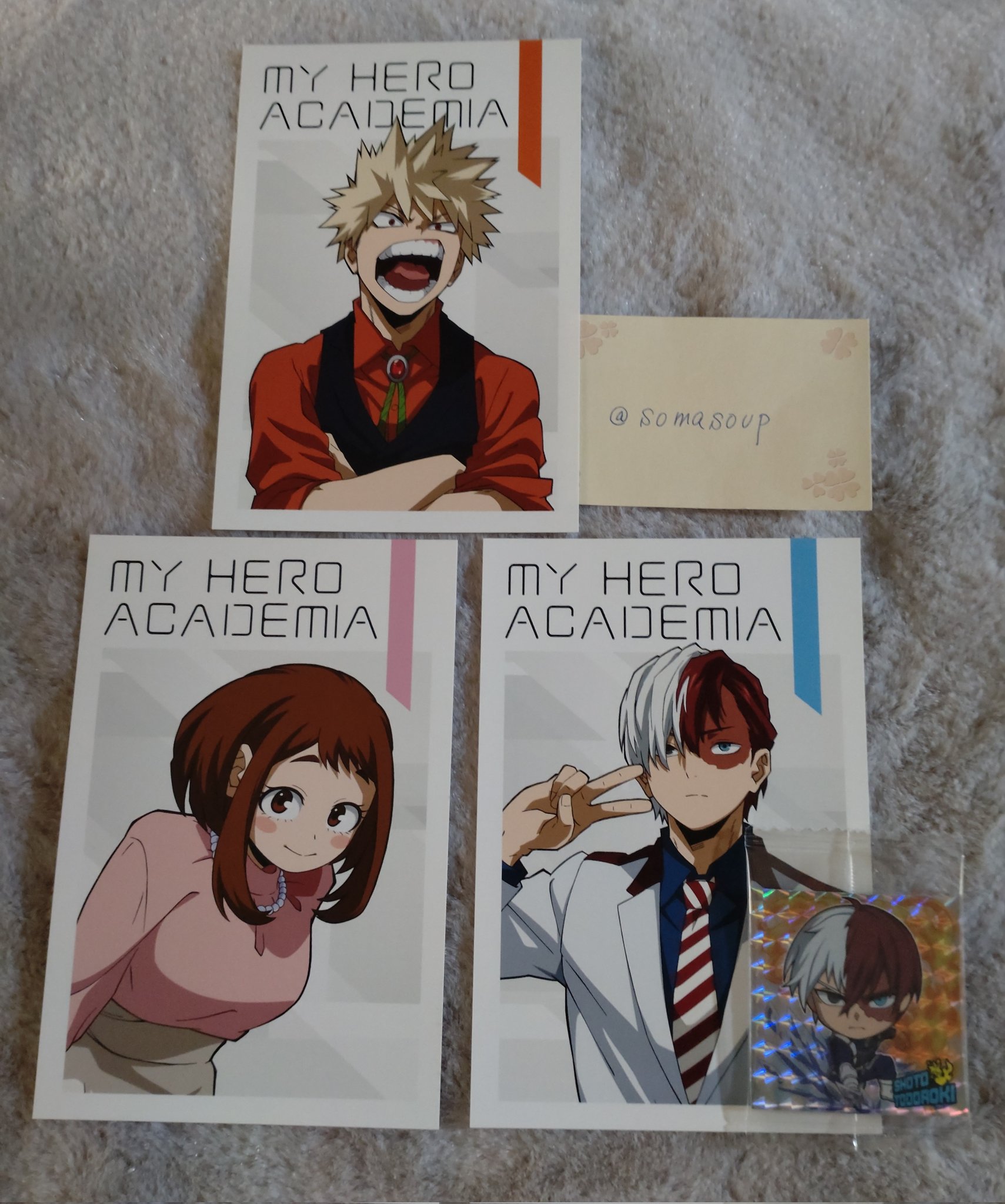 ヒロアカ 荼毘 缶バッジ CAMERA ボンズストア 特典 ポストカード