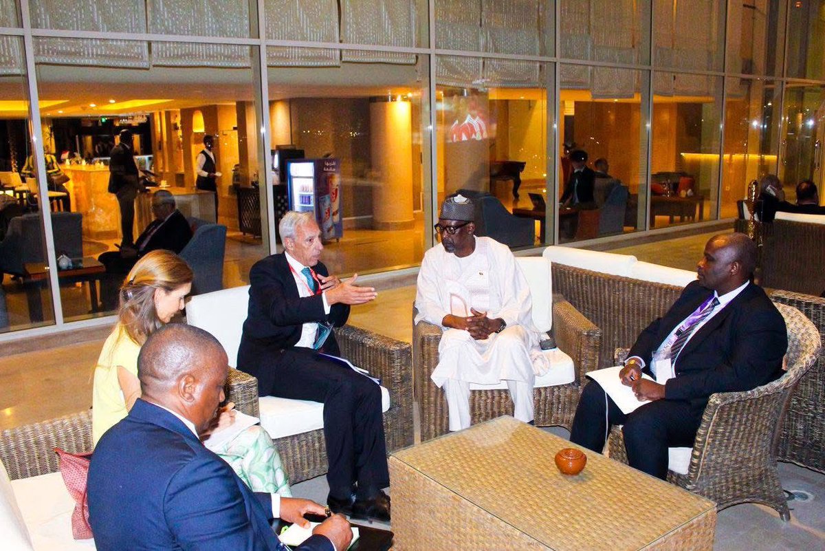 En marge du Forum d’Assouan, j’ai eu, le dimanche 19 octobre 2025, un entretien avec Monsieur Joao Cravinho, Représentant spécial de l’Union Européenne pour le Sahel.

Les échanges ont porté sur le dialogue politique constructif et la coopération entre l’Union européenne et notre