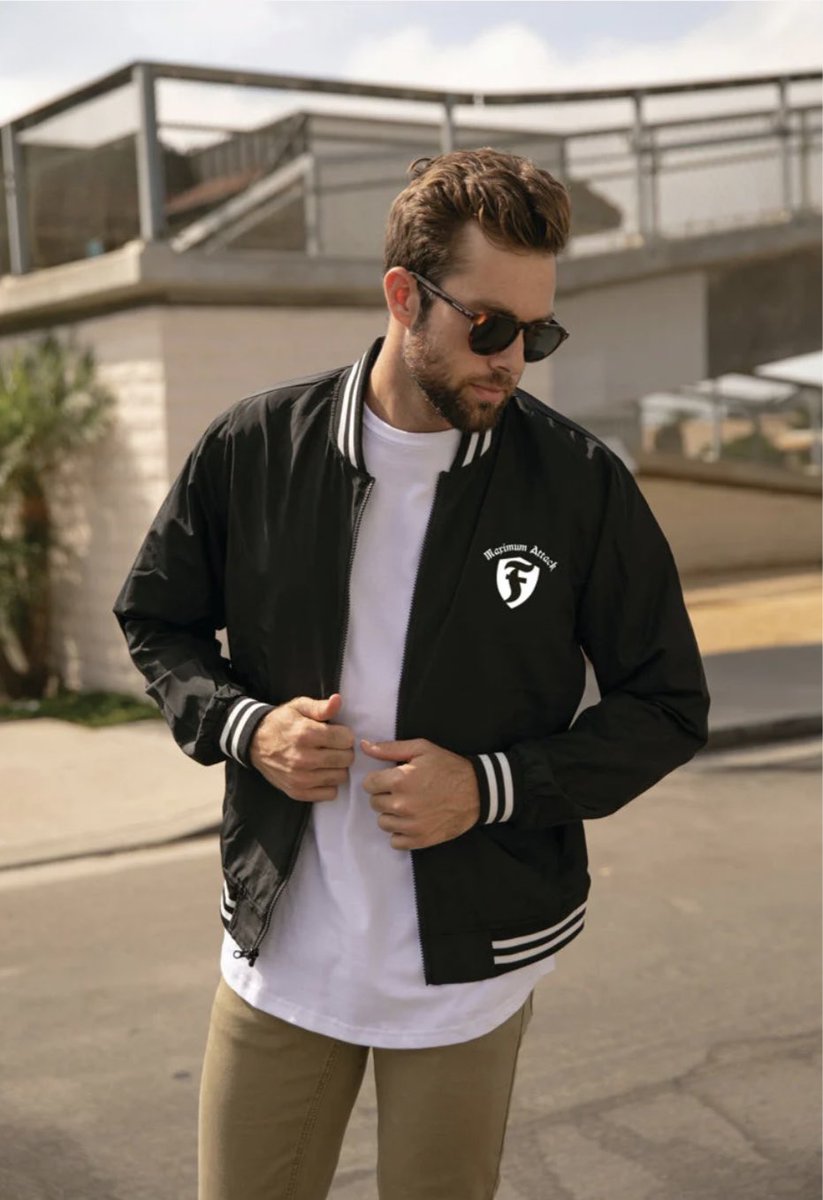 kisaragi_awano's tweet image. How Fastの新商品🛍️
スタジャンが登場しました！

bensselect.com/?category_id=6…

デザインは全部で10種類👕
サイズはXS〜XLです
いまならデビューセール価格！
ご注文お待ちしてます🫶

#HowFast