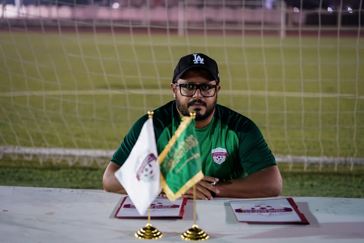 qaclub386's tweet photo. الكابتن القدير / بسام قويدر يعود لقيادة الصقور فى دوري الدرجة الثالثة
بالتوفيق يا كابتن https://t.co/dfTnQ7e6j1