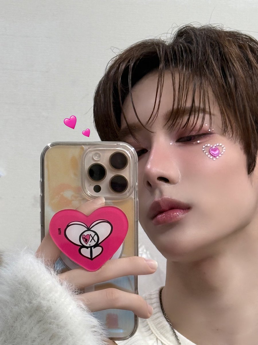 xlovmar's tweet image. Ok here's more from the same period since our Rui catched so many people's interest🩷
#ruitheprettiest #xlov #xlovrui #RUI