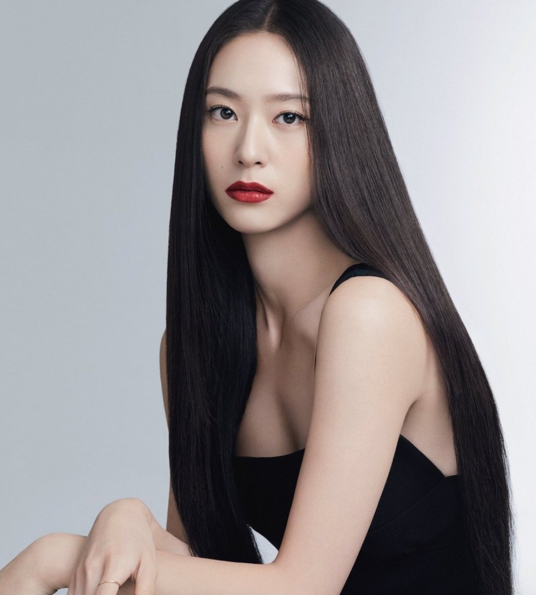 Krystal Jung will officially release her solo debut album on October 24th.

The album is expected to be released after 10 years since she was first reported to be working on the record.