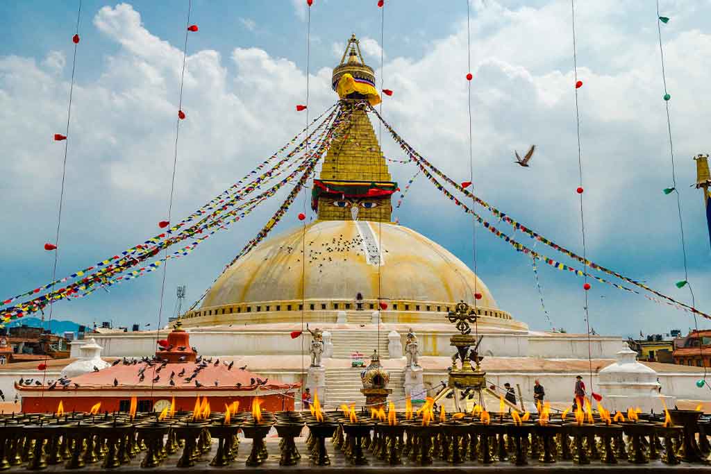 aviajarblog's tweet image. Katmandú es el epicentro donde confluyen religiones, donde hindúes, budistas y otras comunidades conviven en armonía. 

🛕 adondeviajar.es/katmandu-que-v…

#katmandu #nepal #viajar #guia