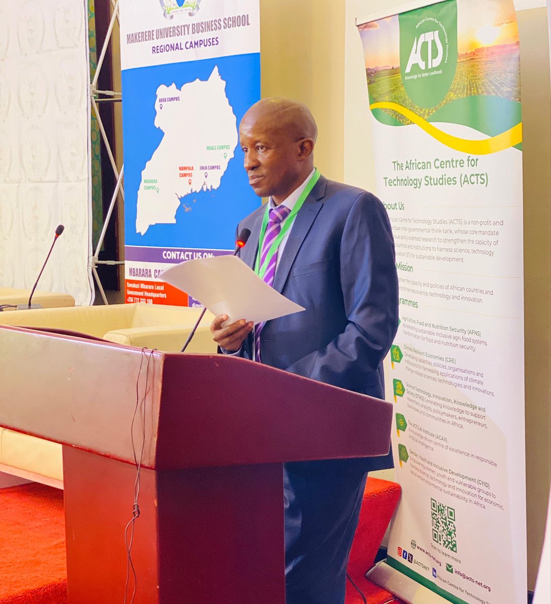 OfficialMubs's tweet image. Prof.@ProfMuhwezi : There is a theory to explain everything that occurs on Earth. However, as researchers we need to combine both theory and practice. Our research should be evidence-based, practical, thoroughly validated and turned into a commodity in order to benefit the…