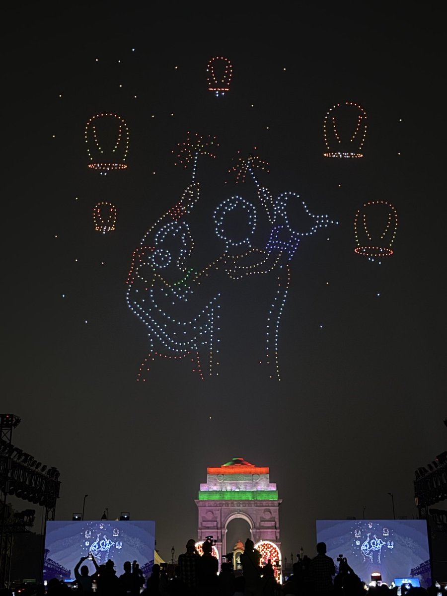 आपको और आपके परिवार को दीपावली की हार्दिक शुभकामनाएँ💐

यह पर्व आपके जीवन में सुख, समृद्धि और उजाला लेकर आए।🙏
🪔 शुभ दीपावली!"🪔

#Deepawali #Deepostsav #Diwali2025