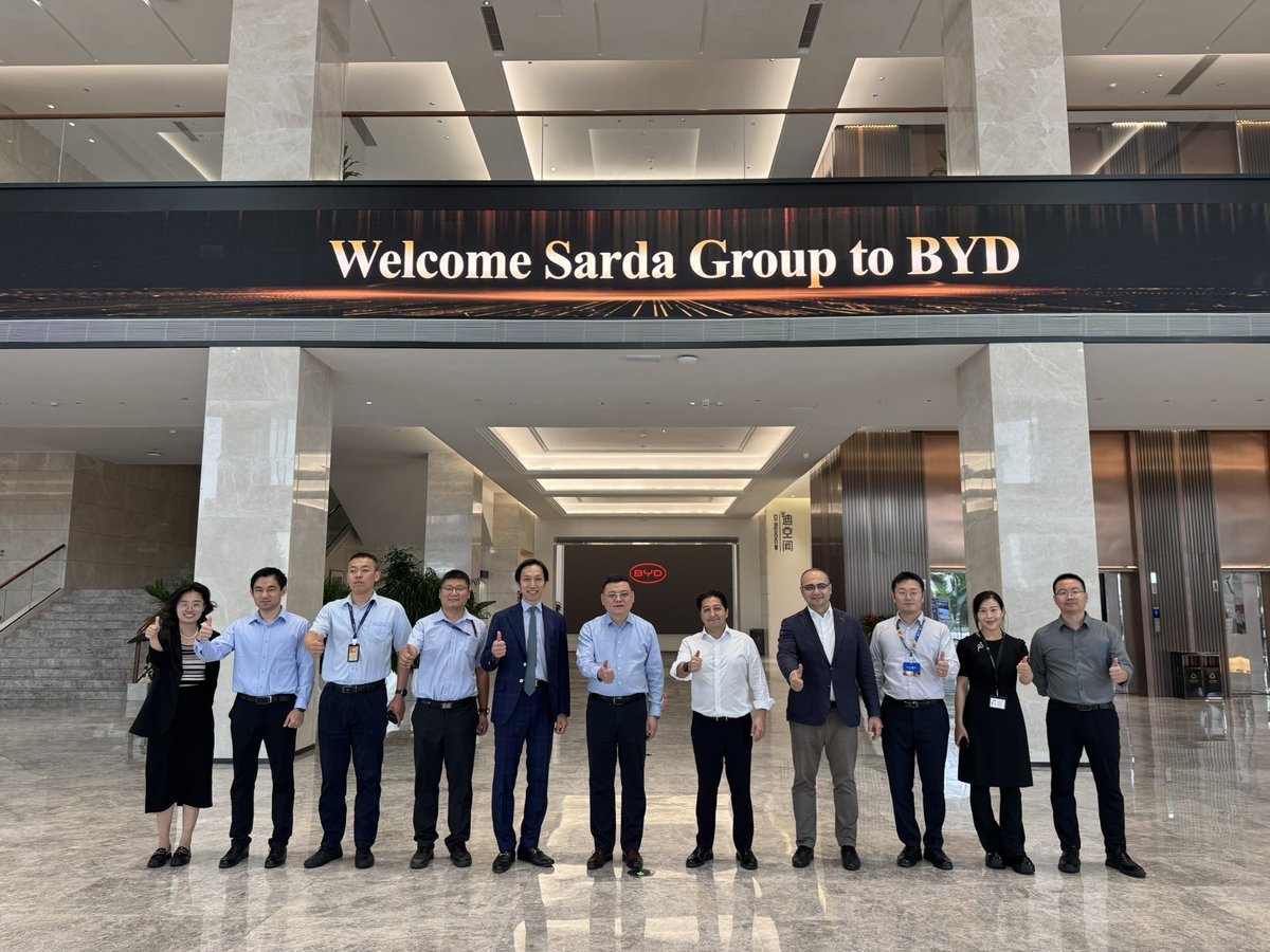 RaufKhalilov_'s tweet photo. Visiting BYD headquarters in Shenzhen 🇨🇳 — an excellent and well-organised visit with Mr Tian, Head of Commercial Vehicles & Buses.
We discussed ongoing bus assembly/ sales and potential light truck assembly for Azerbaijan and Georgia. Also explored BYD’s latest generation of light trucks.
A very warm welcome to @SardaGroup_ by the BYD team — much appreciated! 🤝
#BYD #ElectricTrucks #Azerbaijan #Georgia #EV #Sustainability @BYDGlobal 🇦🇿🤝🇨🇳