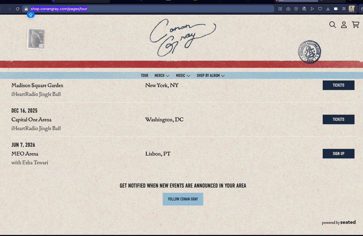 César is a showgirl 🩵 tweet media