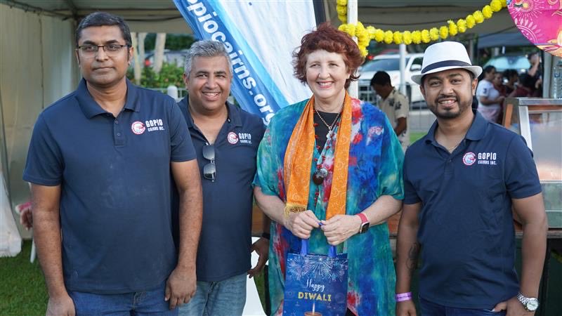 Fantastic to celebrate Diwali in Cairns - the festival of lights. Thanks to the local Indian community, always heart-warming to see families &amp; children with picnic blankets. This community celebrates people's diverse heritages &amp; contribution to Qld’s economy &amp; social wellbeing.