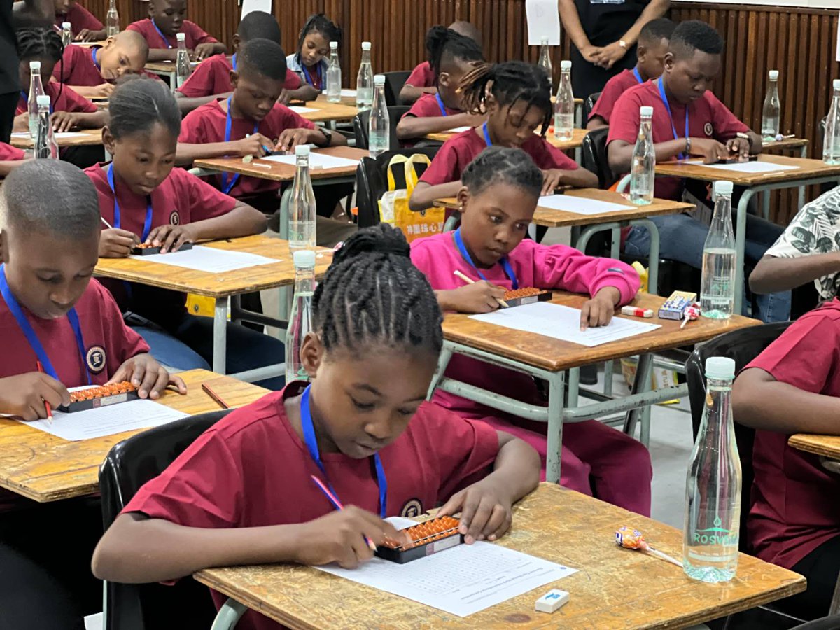 ChinaEmbNamibia's tweet image. On October 11, Ambassador Zhao Weiping was invited to attend the first National Abacus Mental Math Competition organized by Shenmo Education Namibia.

In his remarks, Ambassador Zhao said that the abacus calculation is a great invention of the Chinese nation dating back to 1,800…