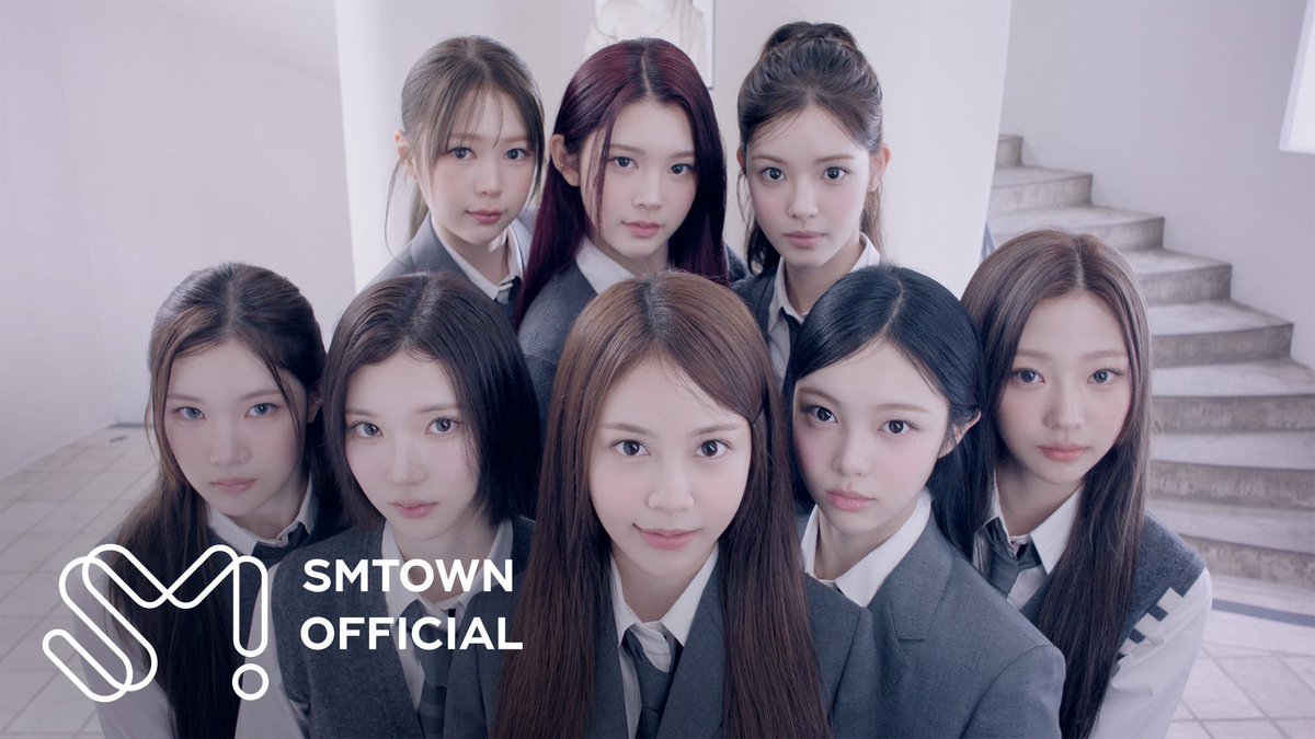 ㅤ
“youtu.be/Ur7aK4FvK-U”🪁 Lost between chalk dust and pastel skies, this MV ‘𝐅𝐨𝐜𝐮𝐬’ sketches a school daydream as pink whispers meet blue echoes, lockers glow like portals, and every corridor feels like a secret waiting to be sung. 🌷
ㅤ
