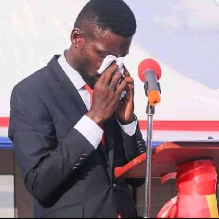 ITDroidMedia's tweet photo. BREAKING

After his failure to get the attention he wanted from the security forces, and also his continued reducing numbers on his rallies, the @NUP_Ug President Robert Kyagulanyi Sentamu (@HEBobiwine) is planning to kidnap himself.

He has organized and deployed his goons to cause chaos in the city.