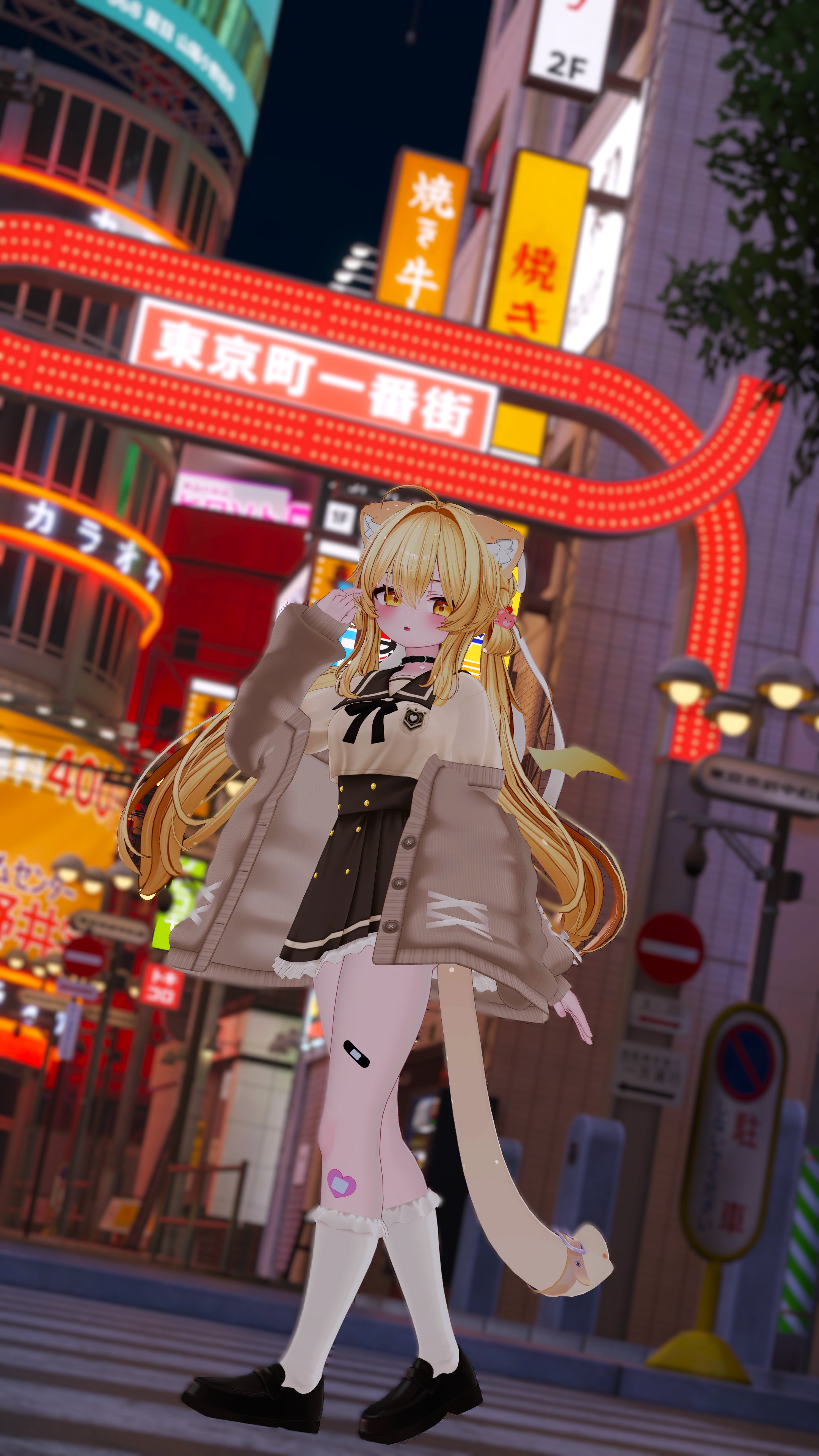 りんご❤️ページ Online update 手縫いのヴェロアのりんご パリで見つけた手縫い