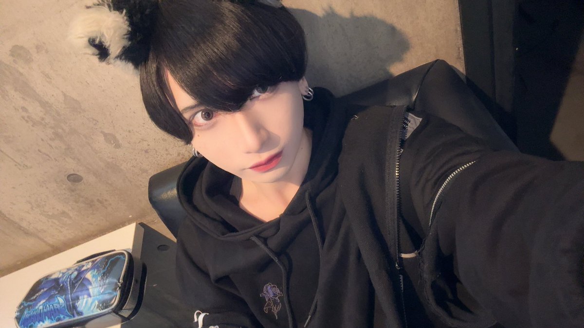 おとなし そう tweet media