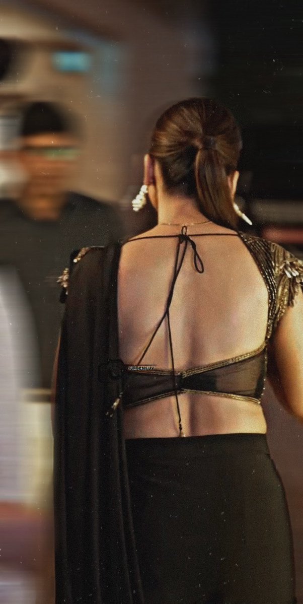 VinayRaghu02's tweet image. 🖤 🖤 🖤
(🧿 🧿 🧿) 
@itsmetejasswi #TejasswiPrakash #TejaTroops