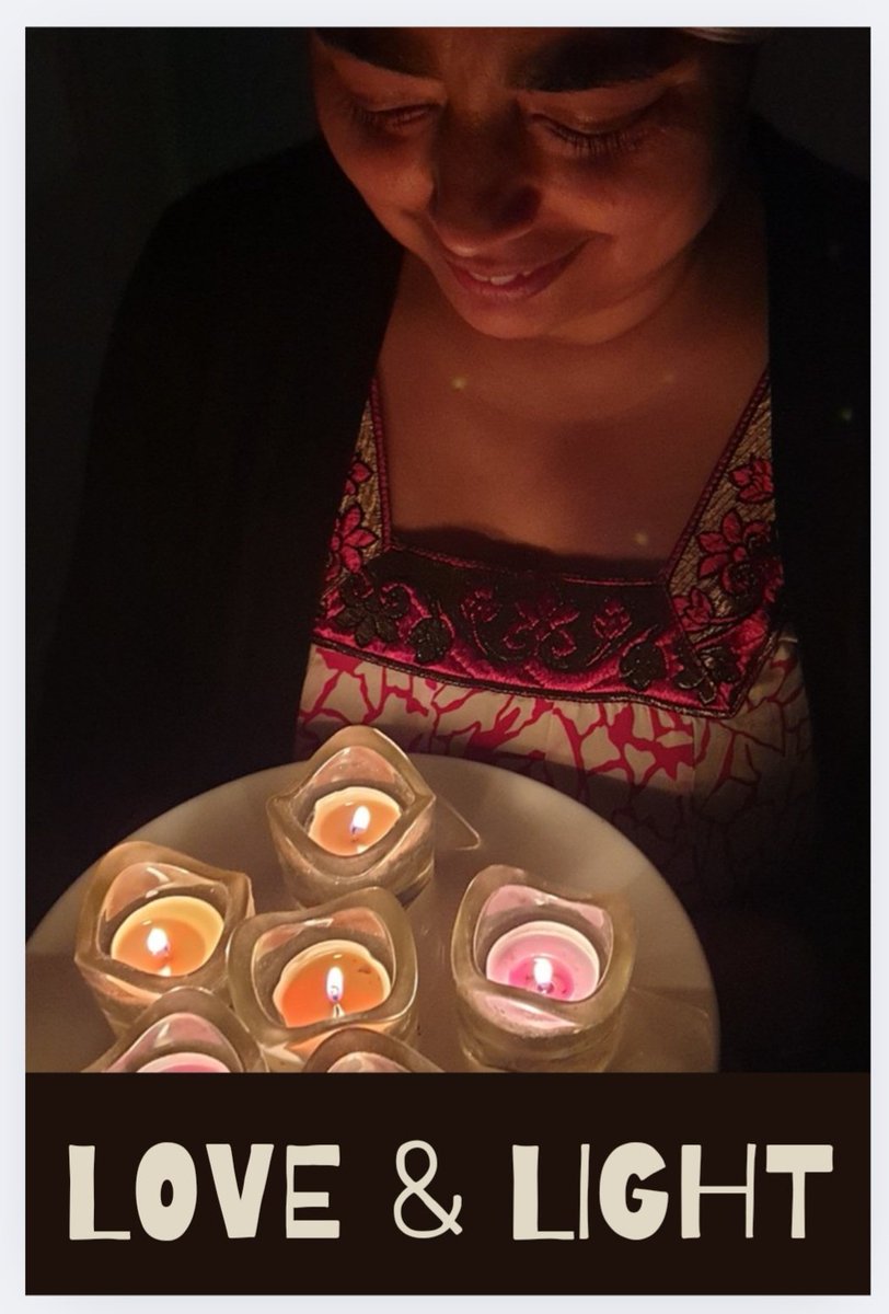 Happy Diwali and Bandi Chhor Diwas to all those who are celebrating. May our hearts shine with love and light for one and all. ❤
#Diwali2025 #BandiChhorDiwas #Love #light