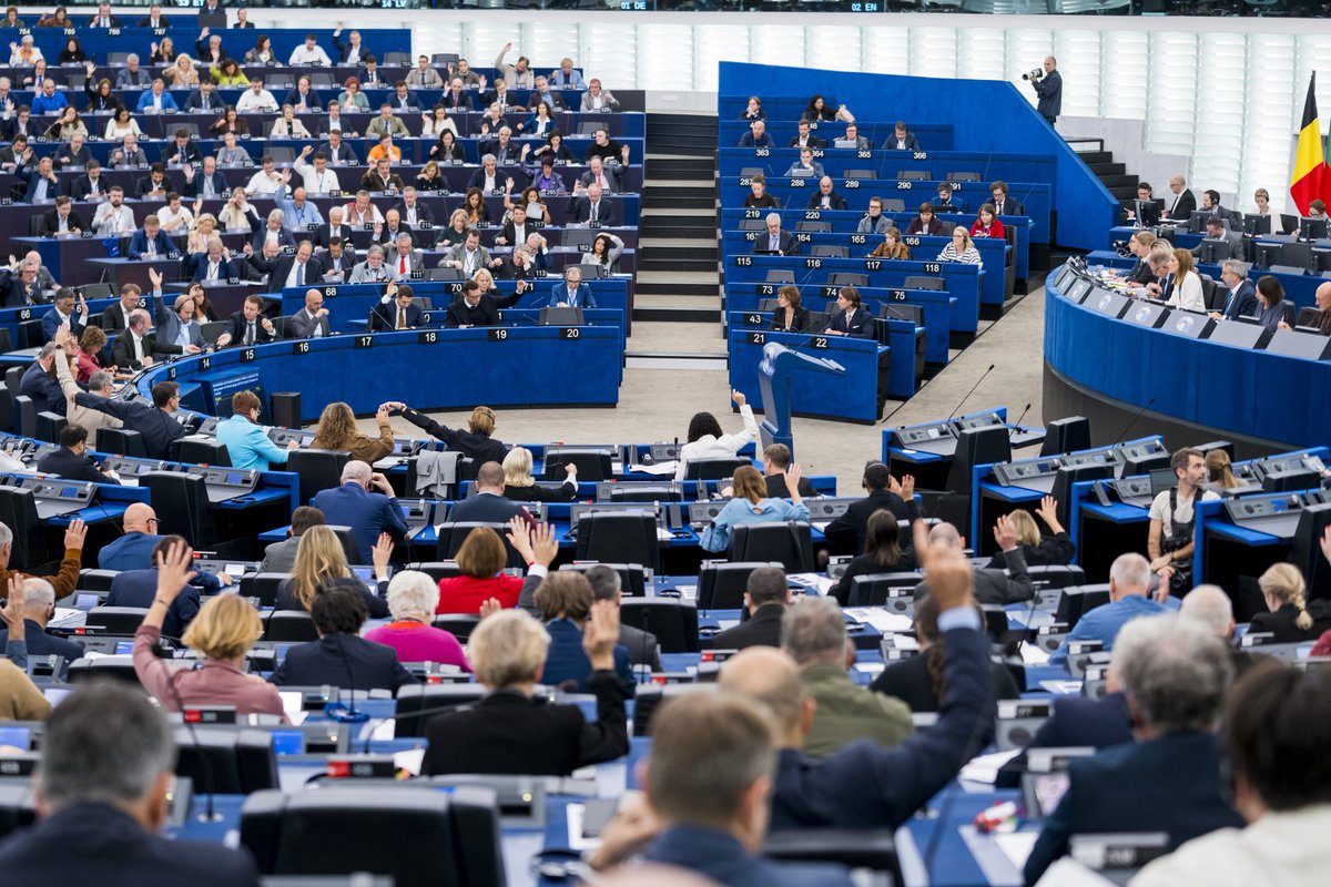 Danas počinje #PlenarnaEP! 📢

Izdvajamo:

➡️ Nova pravila za vozačke dozvole;
➡️ Prekid uvoza energenata iz Rusije;
➡️ Bliskoistični mirovni sporazum i uloga EU-a.

Prijenos na hrvatskom jeziku možete pratiti putem poveznice niže. 🇭🇷🇪🇺
👇
link.europa.eu/TkFrGc