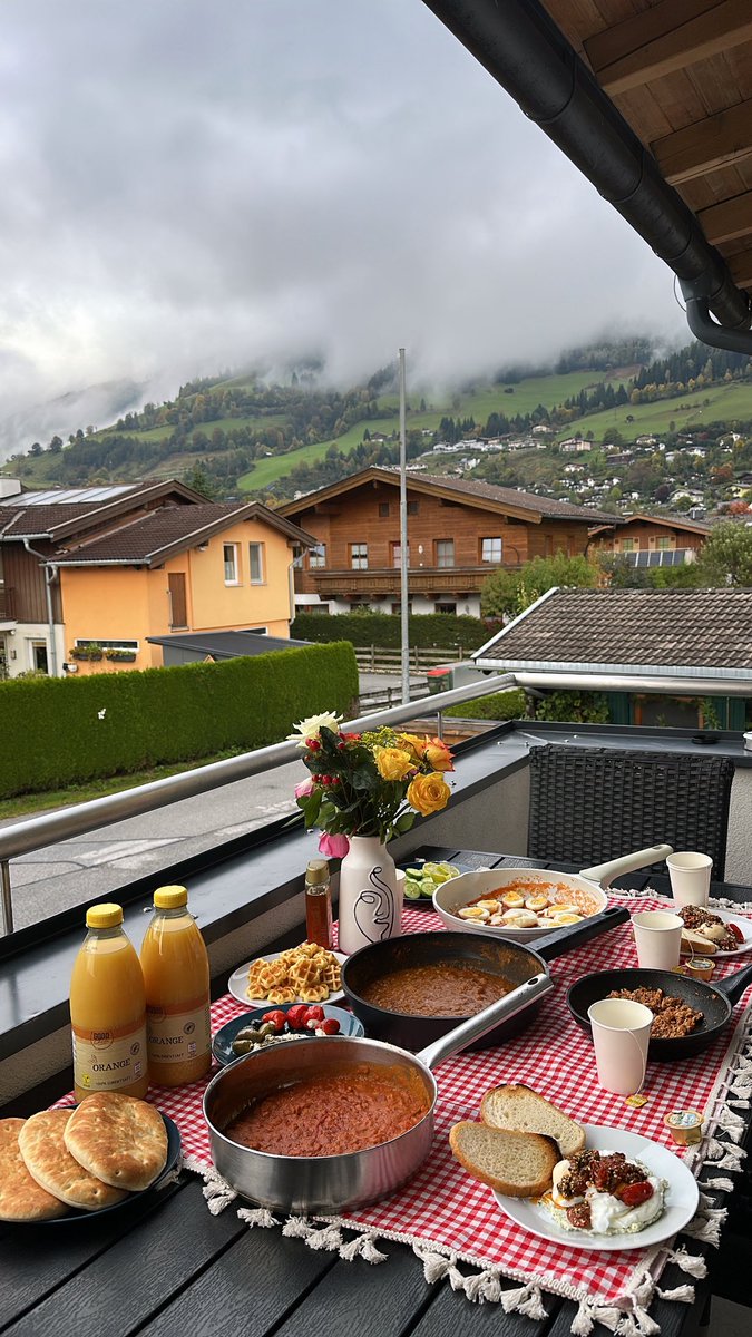 صباحات دافية وممطرة من الريف النمساوي .. 🇦🇹🌿☁️